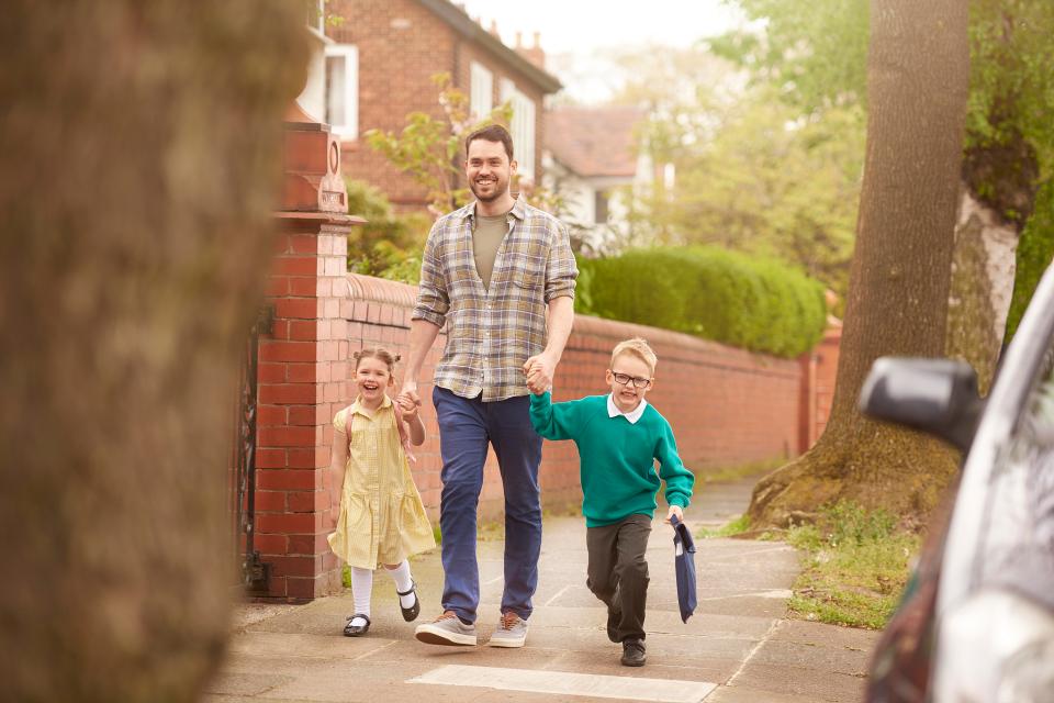  Parents are advised to walk the school route with their kids on the weekend