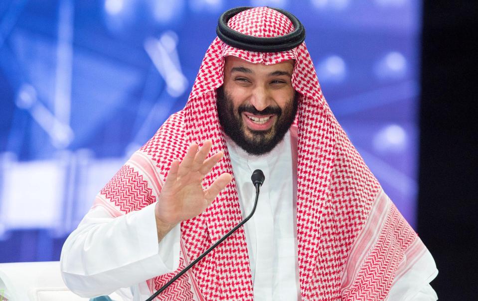  Saudi Arabia's Crown Prince Mohammed bin Salman joked at a business conference about the detention of Lebanon's prime minister