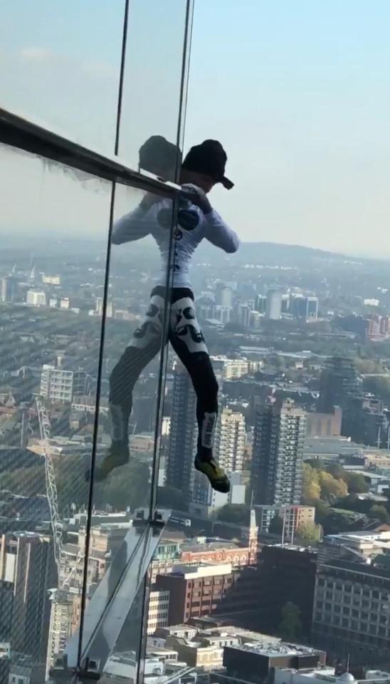  Scaling Heron Tower in London on October 25 2018