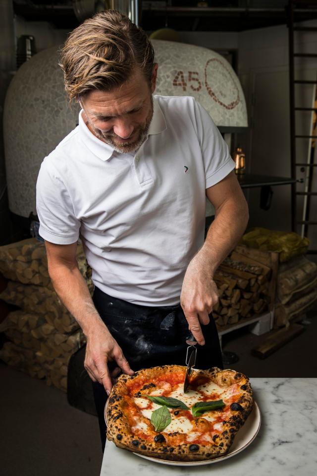  The pizza goes into the oven for just 60 to 90 seconds