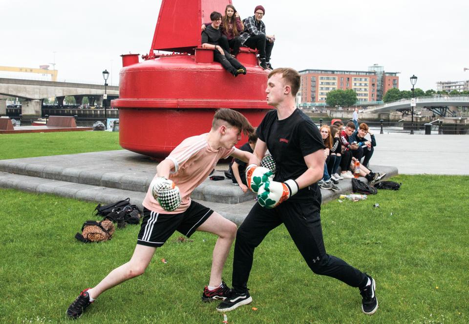  Boys having a boxing bust-up in Belfast