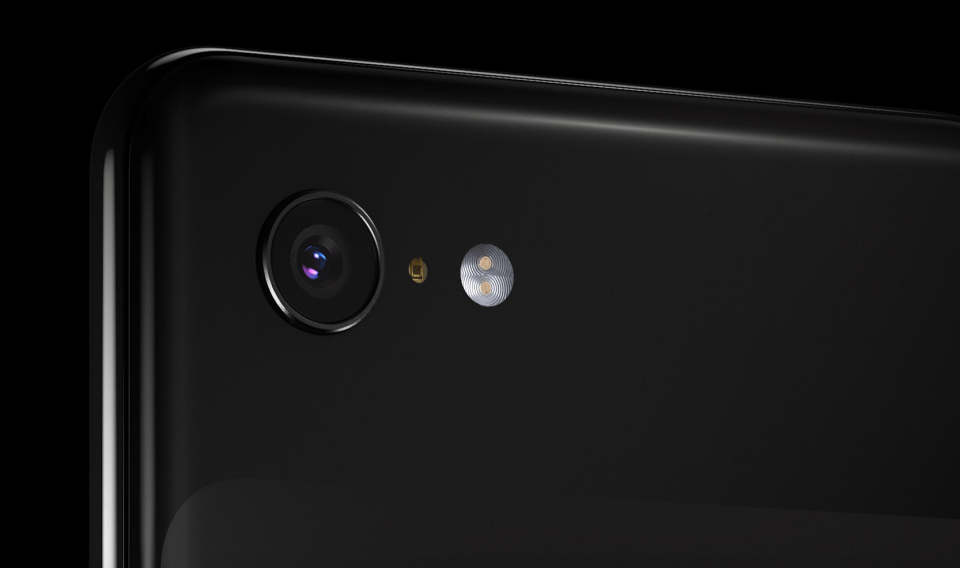  Both phones still have just one camera on the back