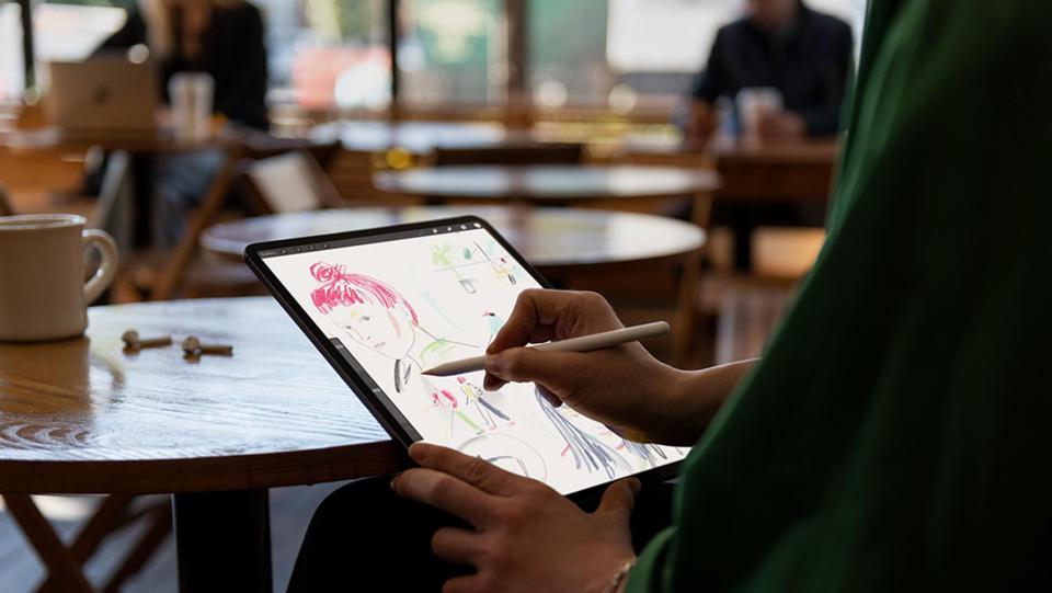  Like the Smart Keyboard Folio, the Apple Pencil is being sold separately