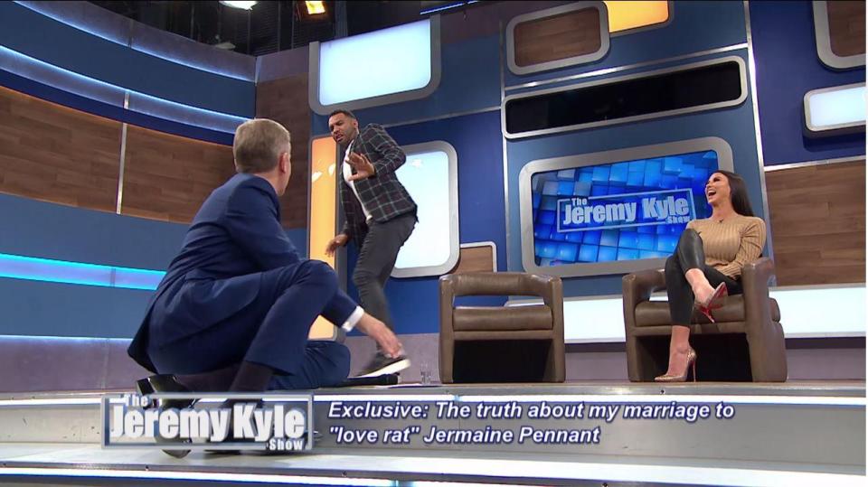  Jermaine jokingly left the stage when asked to do a lie detector test