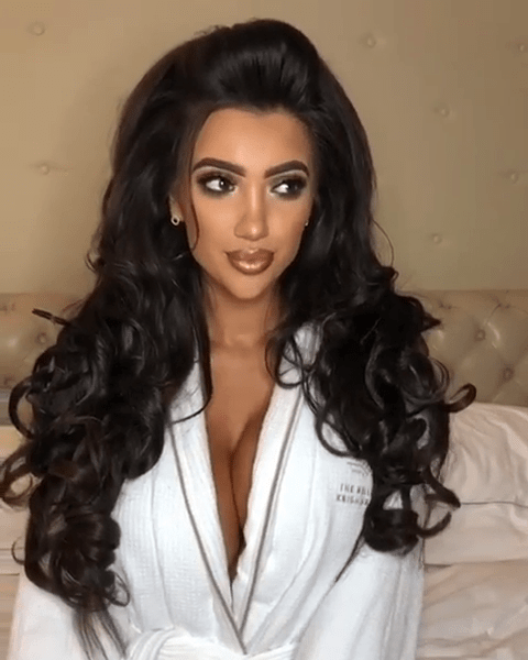 chloe khan new face