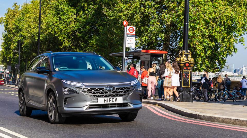  The Hyundai NEXO-2 - a new electric SUV which takes five minutes to refuel