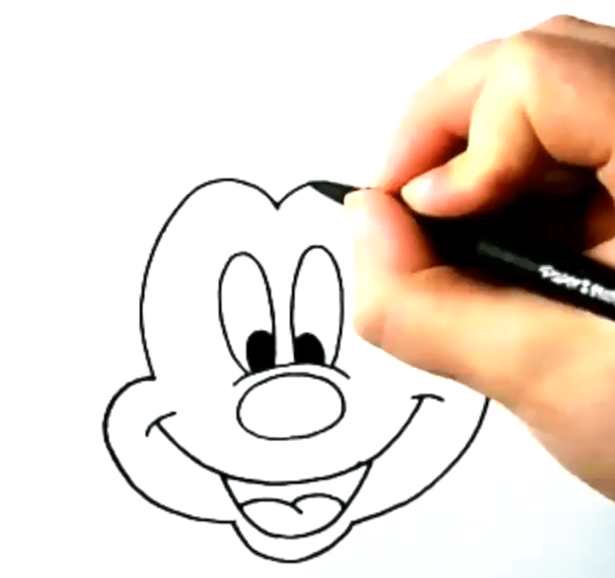  Many of Mickey's features were designed to be easy to draw