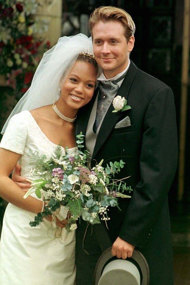  Fiona was left by her fiancé Alan McKenna at the altar in Coronation Street when her affair was exposed