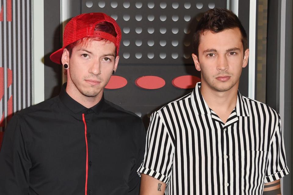  American music duo Twenty One Pilots will co-headline with Post Malone