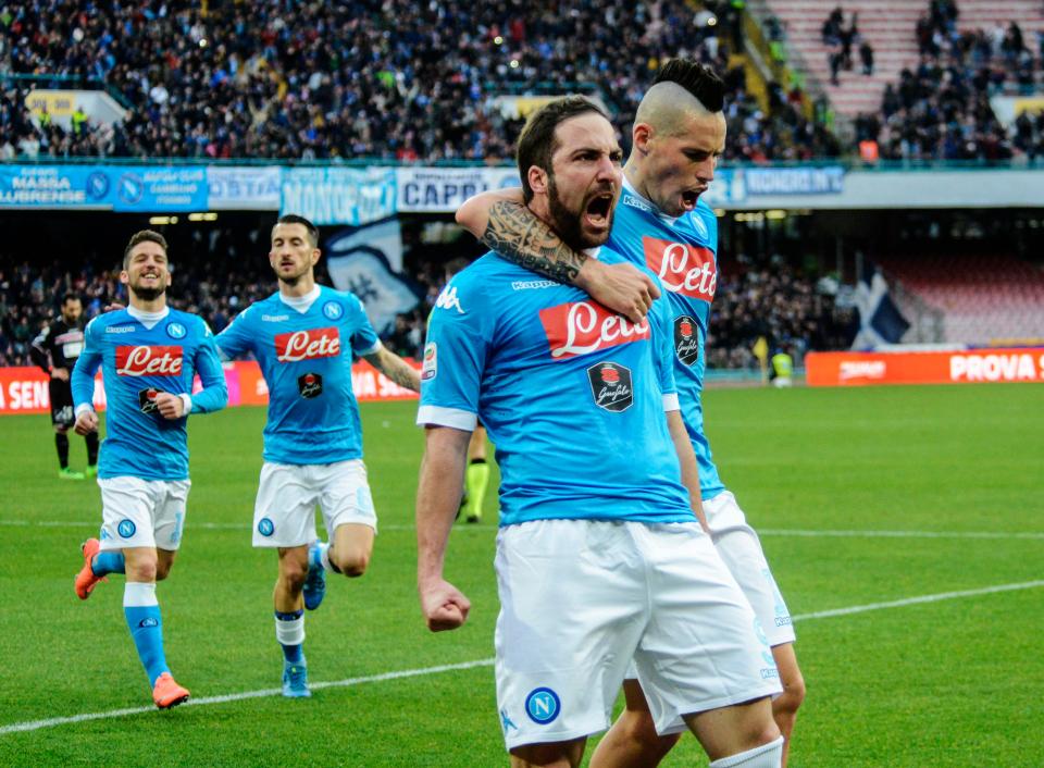  Higuain scored a record equalling 36 goals in the Seria A under Sarri