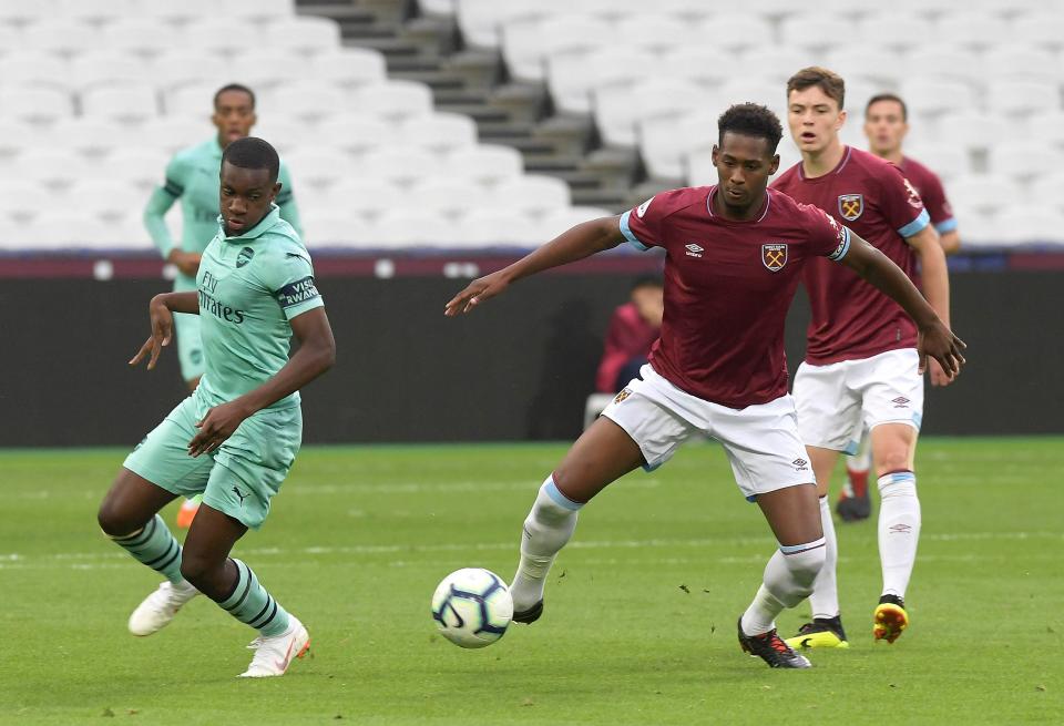  Reece Oxford is yet to make a first-team appearance under Manuel Pellegrini