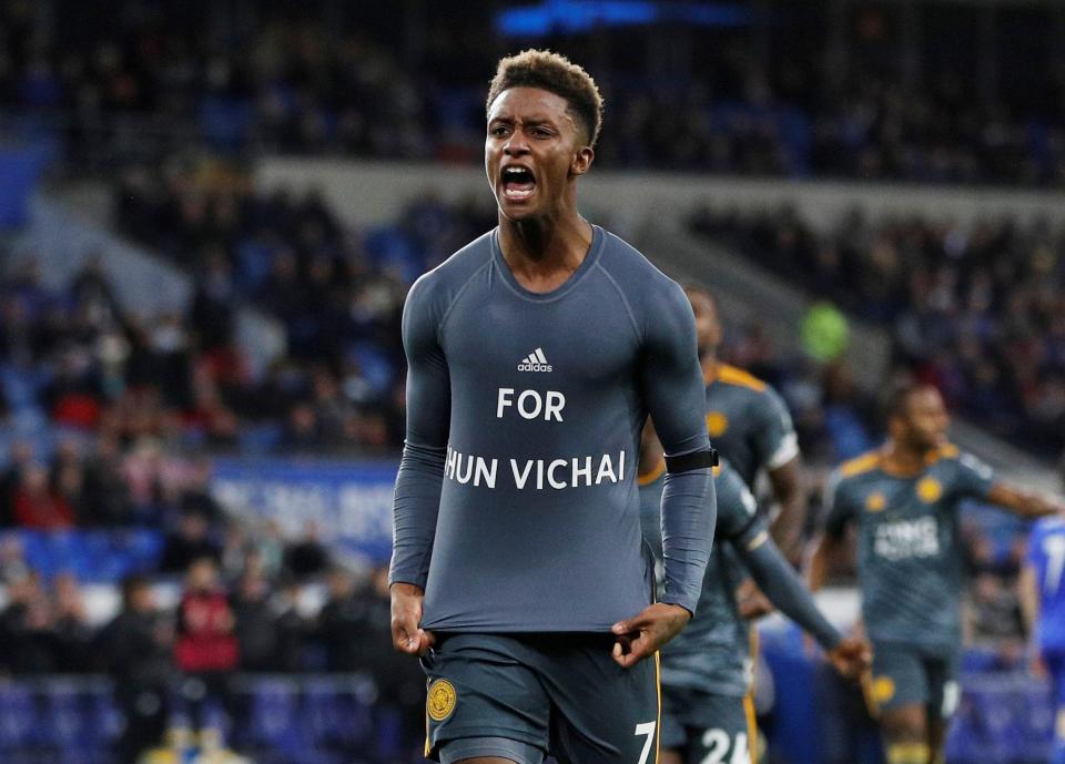  Demarai Gray opens the scoring and pays tribute to Vichai Srivaddhanaprabha