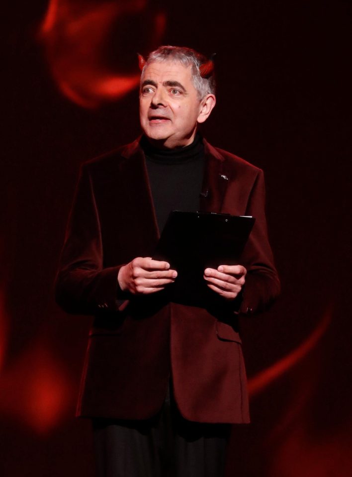  Rowan Atkinson will make an appearance on the variety show