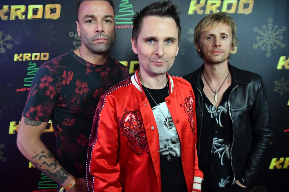  Muse worked with Rich Costey, Timbaland. Mike Elizondo and Shellback as producers on the album