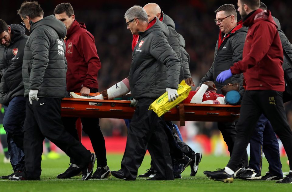  Welbeck required oxygen as he was stretchered off the pitch