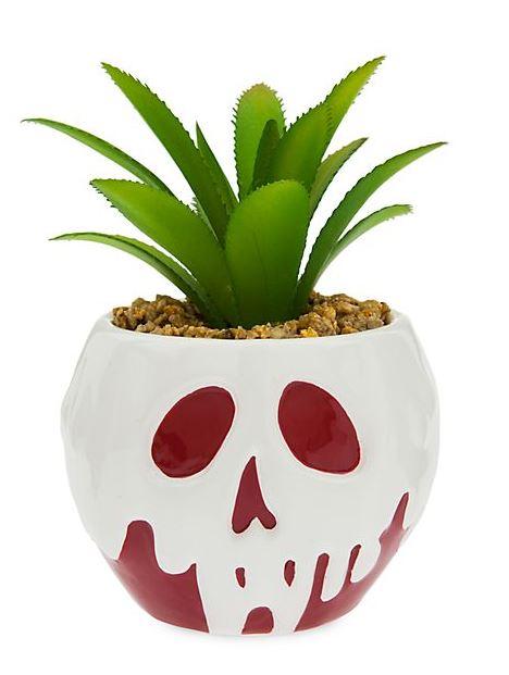  This poisoned apple pot will add a spooky touch to your home