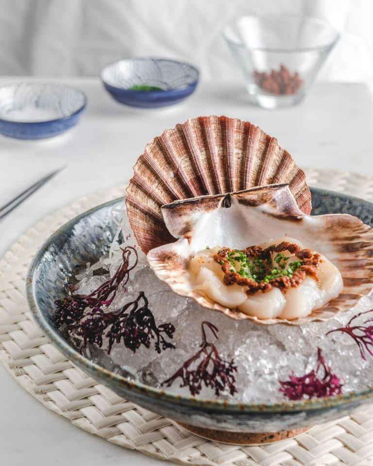  Diners can tuck into seafood including scallops