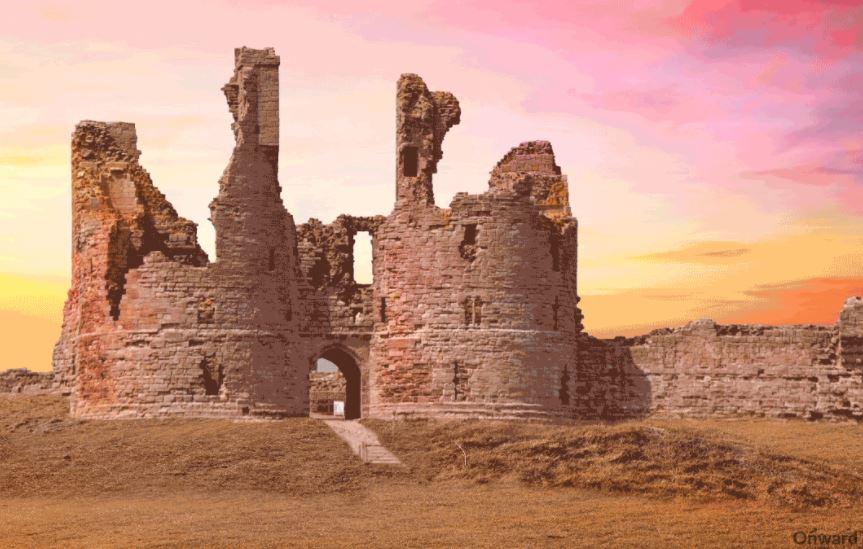  Dunstanburgh Castle in Northumberland was built by Earl Thomas of Lancaster in 1313