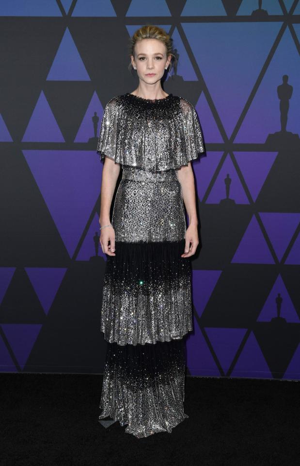  Carey Mulligan also chose silver for the glitzy event