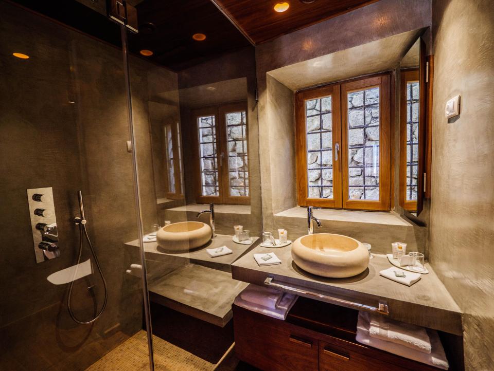  Pristine bathrooms offer a luxurious five star experience