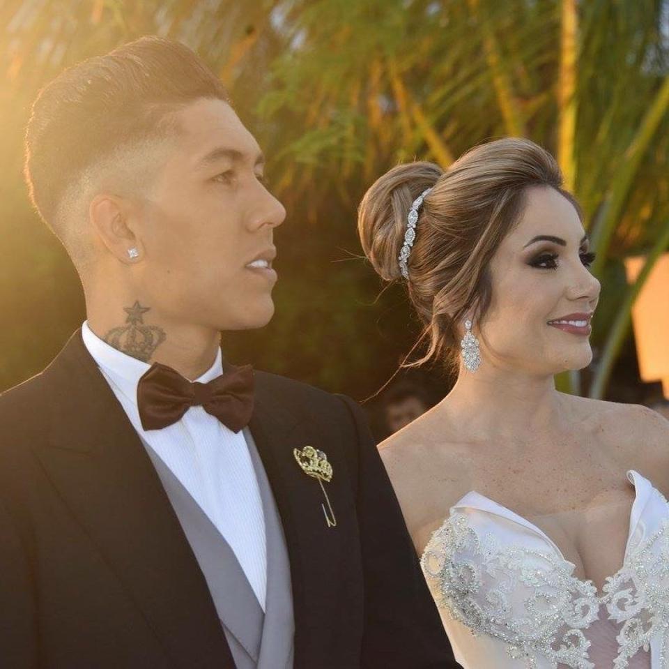  On his wedding day, Roberto Firmino proudly wore diamond studs