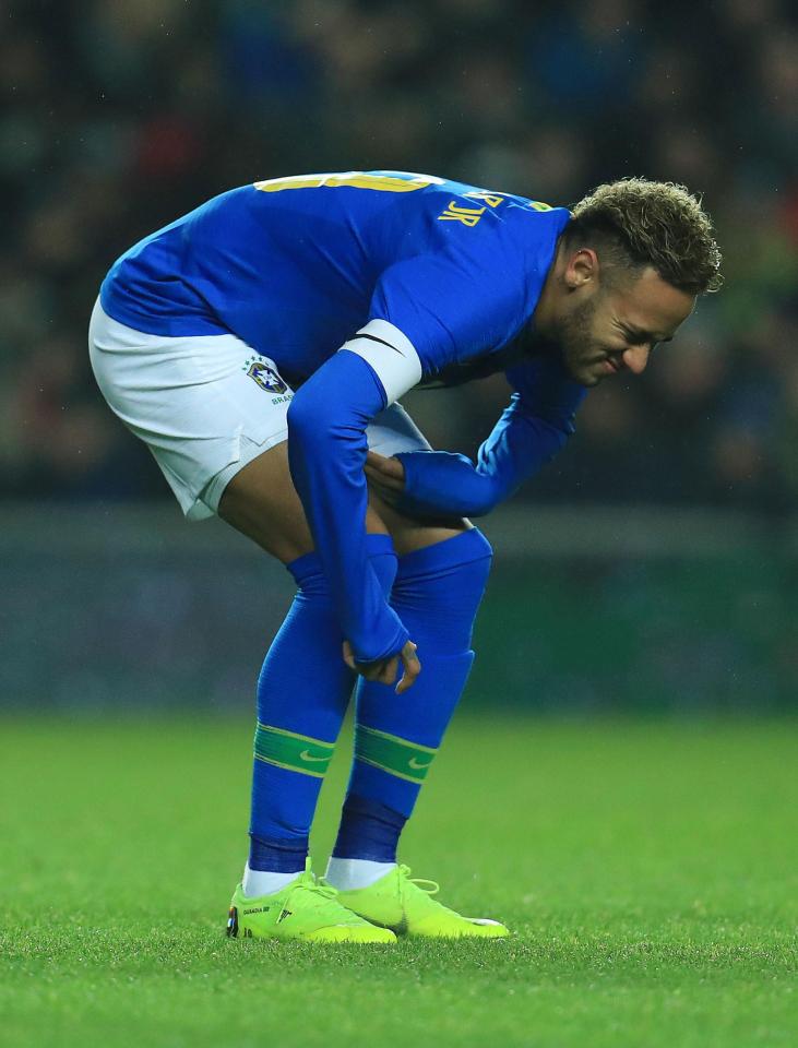  Neymar was substituted just eight minutes into Brazil's friendly with Cameroon