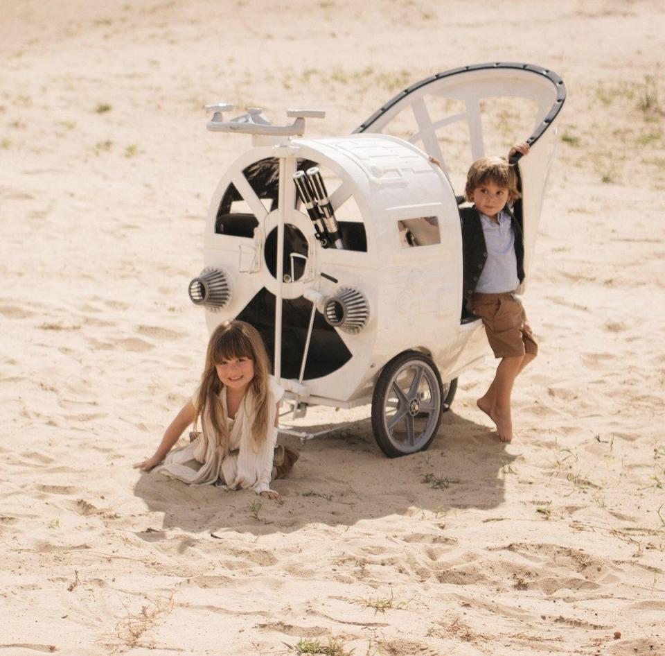  The buggies have a dashboard where kids can flick switches that will make spaceship noises