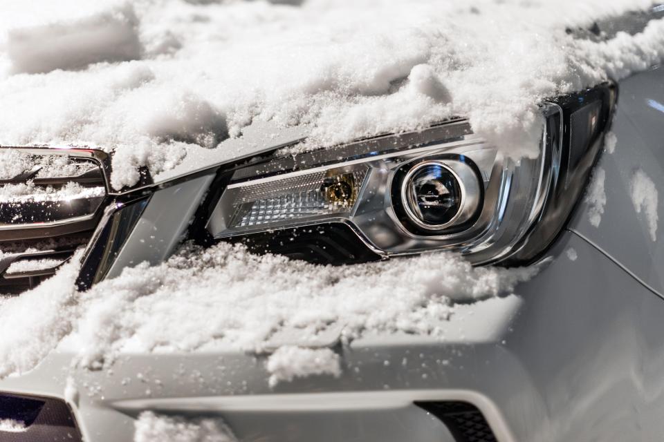  Drivers must clean snow, ice and dirt way from the headlights before they set off on any journey