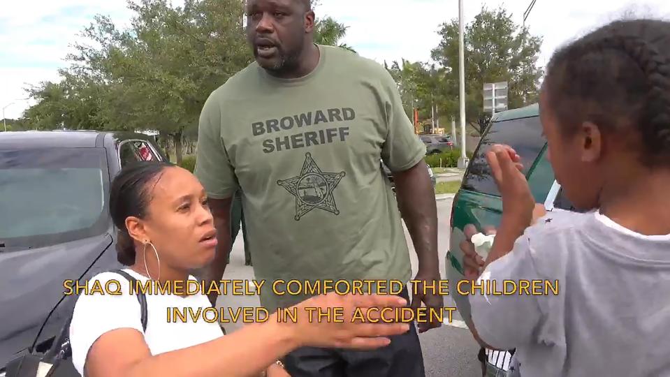  Shaq was dressed in a Broward County Sheriff's Office T-shirt - where he has been deputised