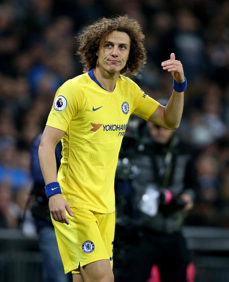  David Luiz wants a long-term contract at Chelsea