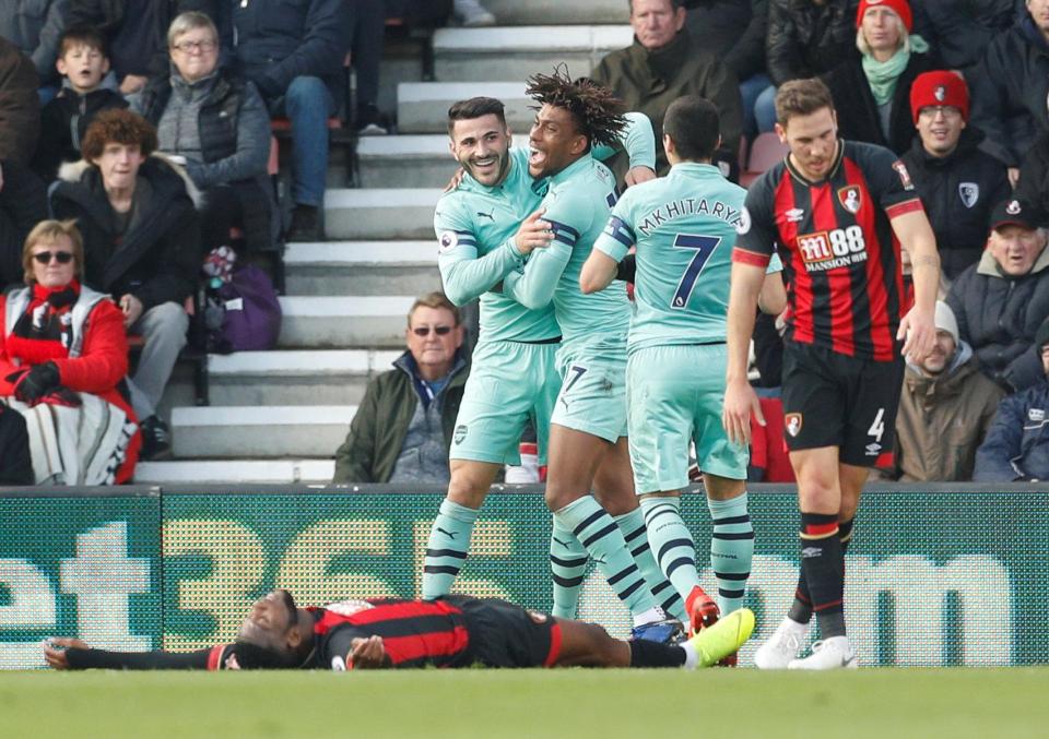  Jefferson Lerma laid flat on the ground in shock after his own goal