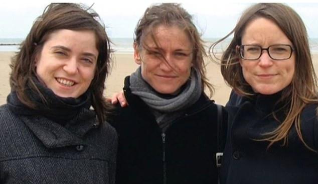  Tine Nys, centre, with her sisters Lotte and Sophie