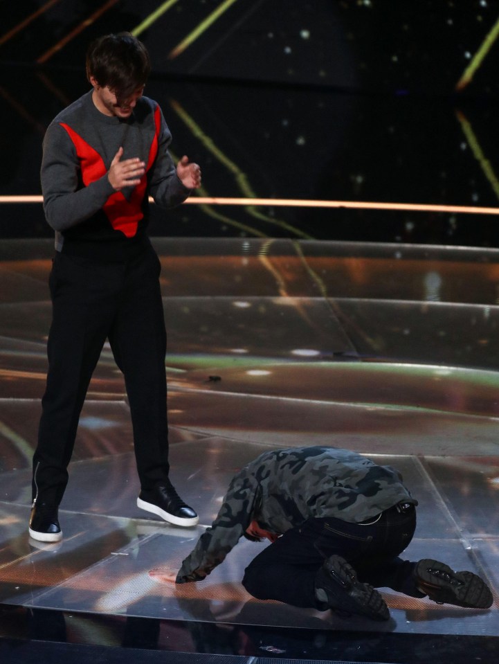 Anthony Russell dropped to the floor in shock tonight as he made the show’s final