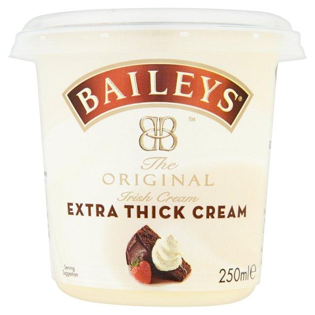  Make your usual cream a little bit more exciting with this Baileys flavoured one