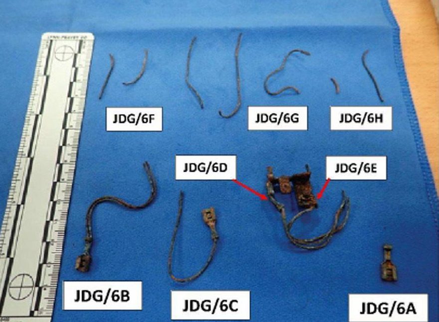  An expert highlighted the poor crimp connection that had not kept the wires tightly gripped