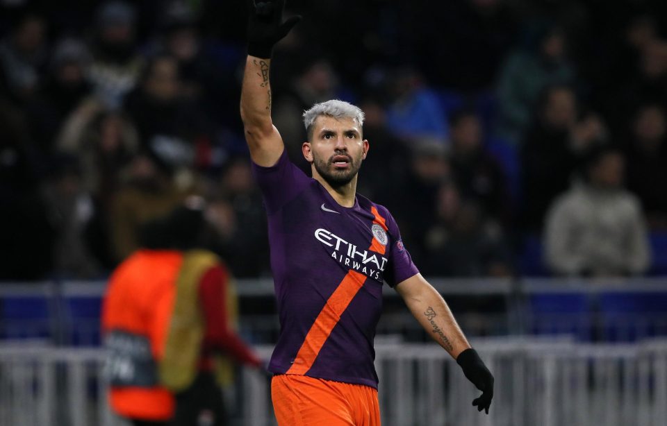  Sergio Aguero celebrates his late equaliser