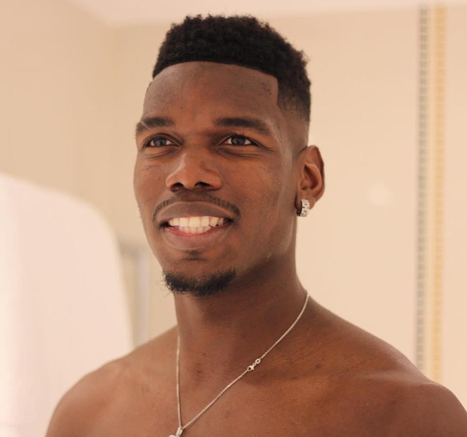  Man United finally appear to have snapped over Paul Pogba's hair obsession