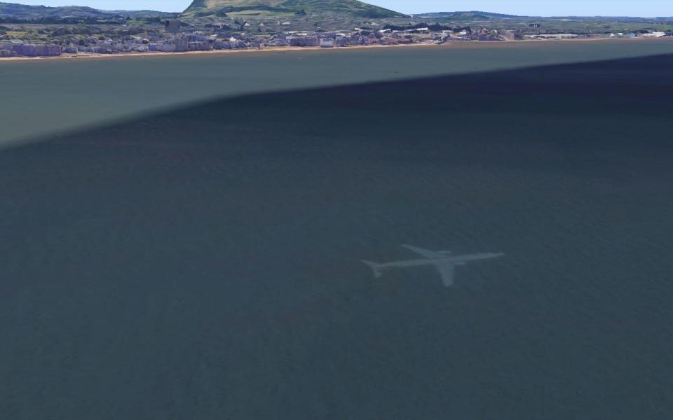  A dad from Doncaster was shocked to find a submerged plane under the sea on Google Earth, near Scotland