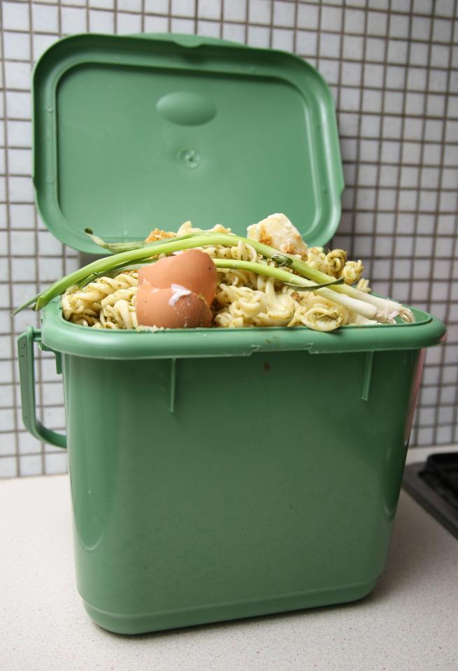  Every home in England will now get weekly food waste collections