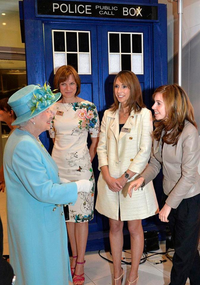  When Stacey met the Queen in 2013, she was sporting a brunette layered 'do