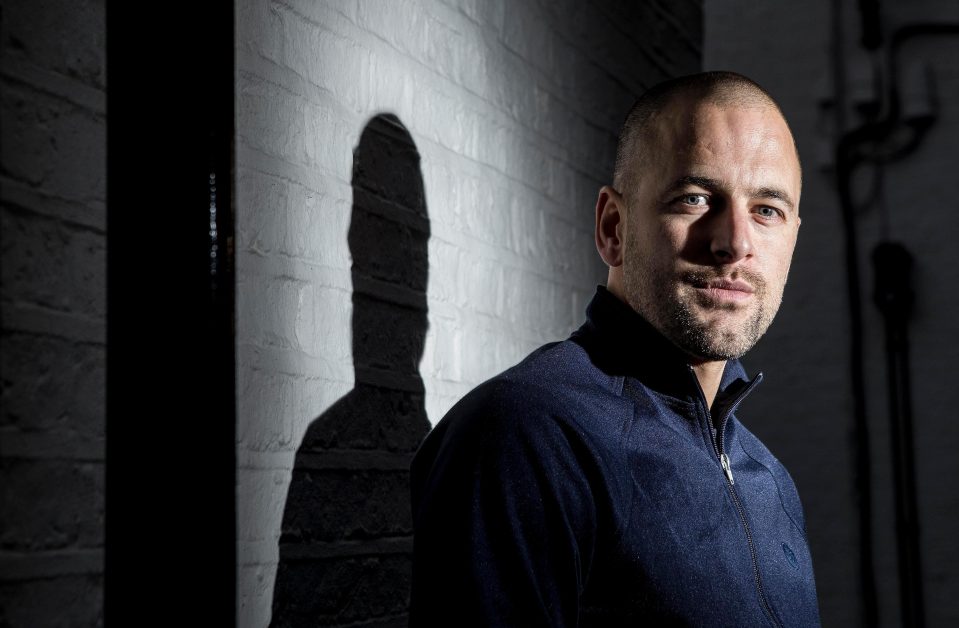  Joe Cole has become a coach at Chelsea's prestigious academy