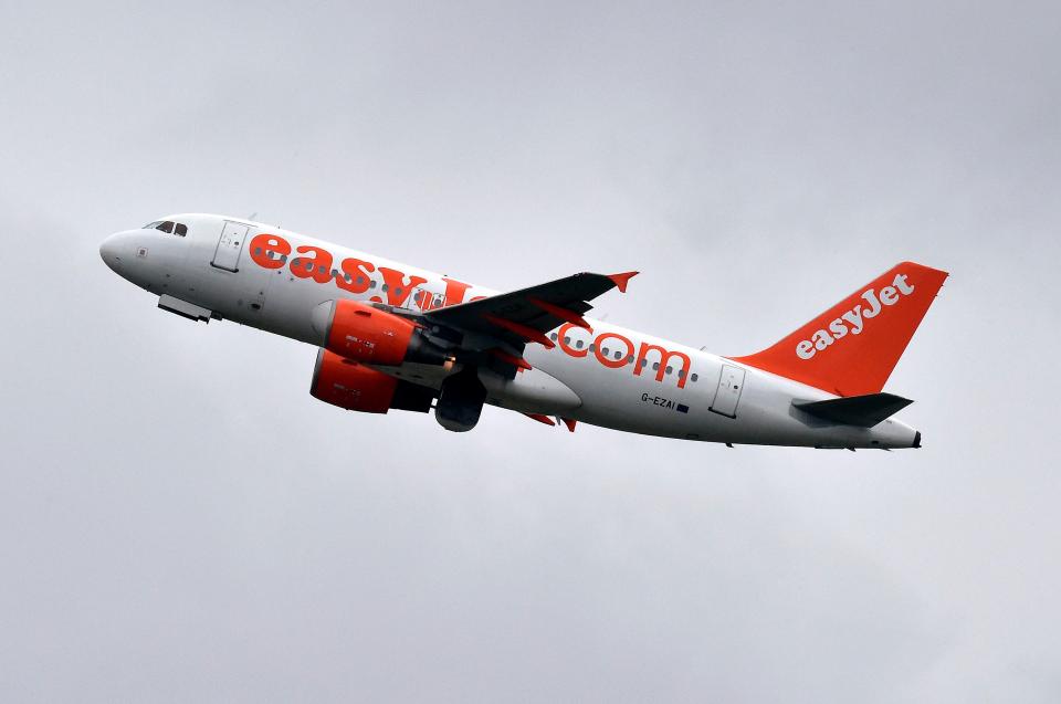  A former EasyJet staff member has shared his on-board secrets