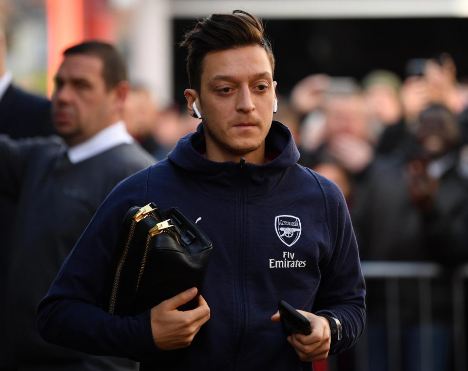  Arsenal need to get rid of Mesut Ozil after the diva missed his third game in a row