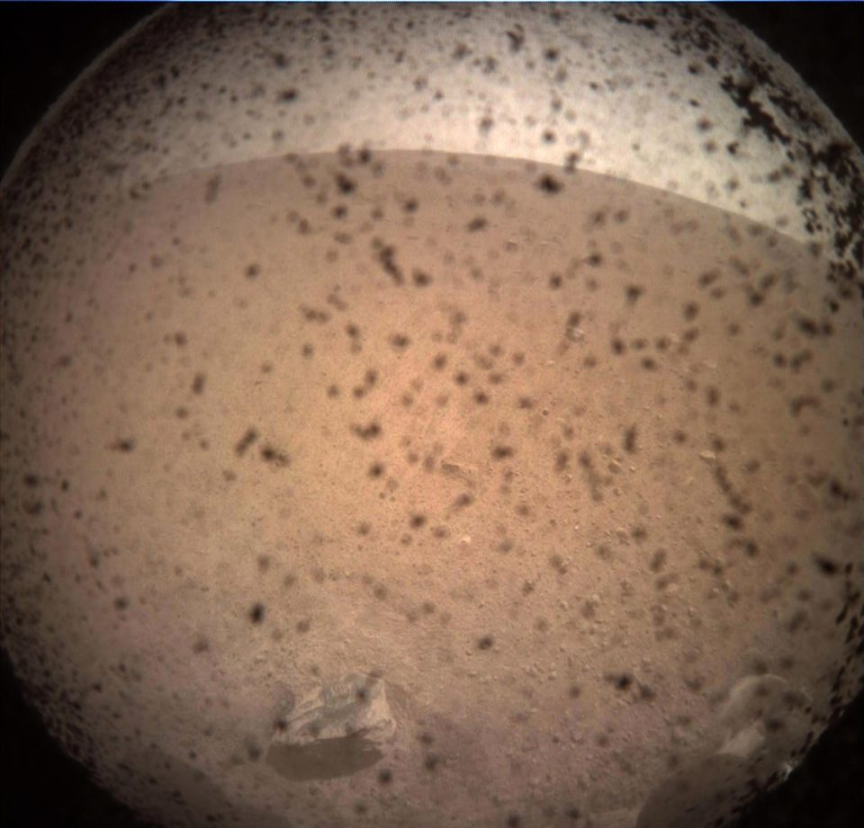  The images are the most clearest-to-date of what the surface of Mars looks like