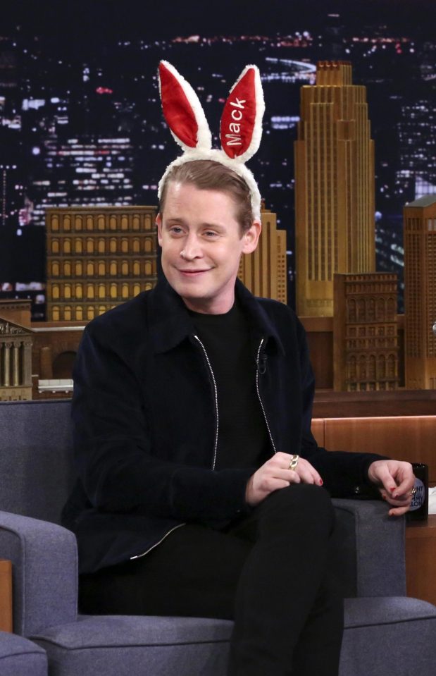  Macaulay Culkin has admitted he watches Home Alone with his girlfriend and mutters all his lines in a chat with Jimmy Fallon