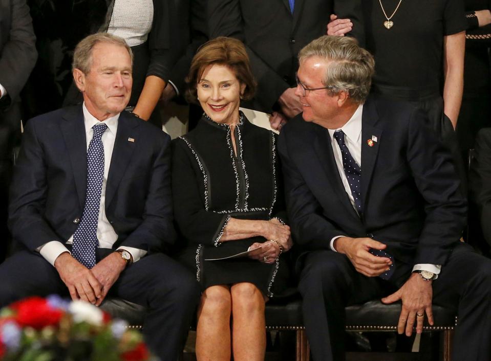  George Bush, here with his brother Jeb, will not mention Trump in his eulogy