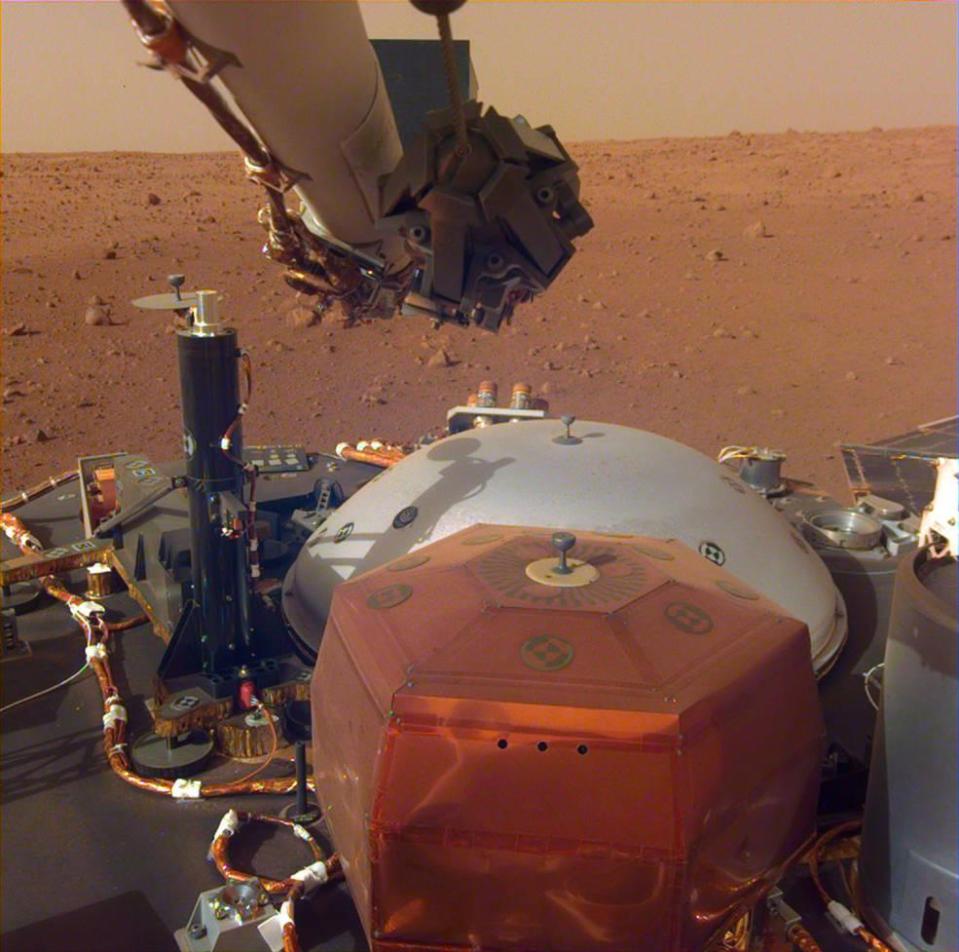  Breathtaking new pictures show high resolution photos of the Red Planet