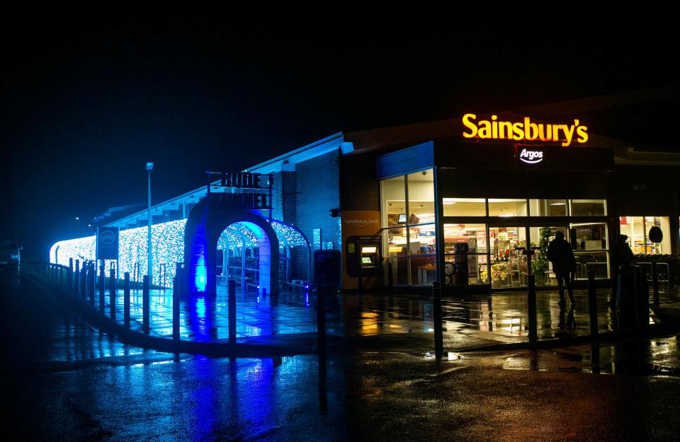  Sainsbury's said they've been 'overwhelmed' by the public response to Bude Tunnel