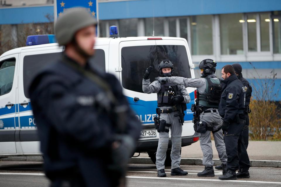  Police at the frontier between France and Germany