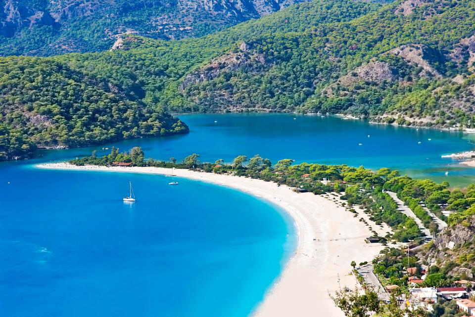  Oludeniz has plenty of shops and restaurants as well as lots of water sports